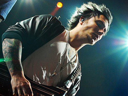 Avenged Sevenfold with Three Days Grace & Sevendust  photo