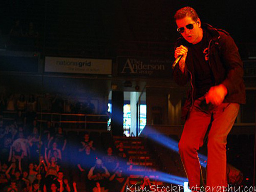 Avenged Sevenfold with Three Days Grace & Sevendust  photo