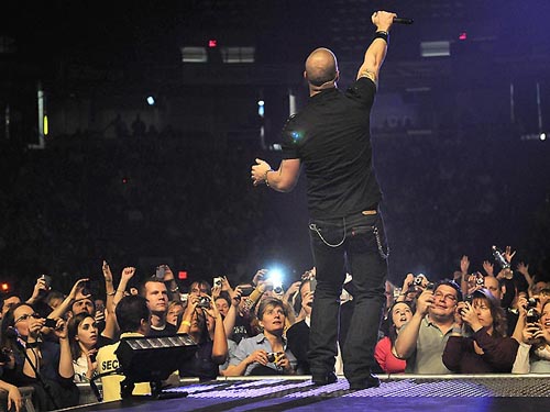 Chris Daughtry & Lifehouse photo